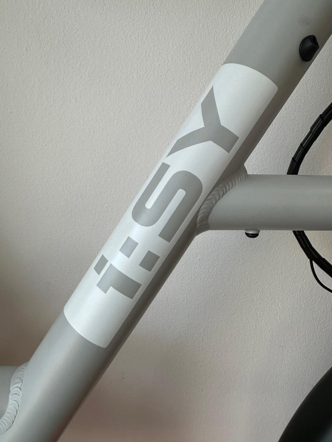 i:SY E5 ZR RT 545Wh Cloud Grey ink. Federsattelstütze